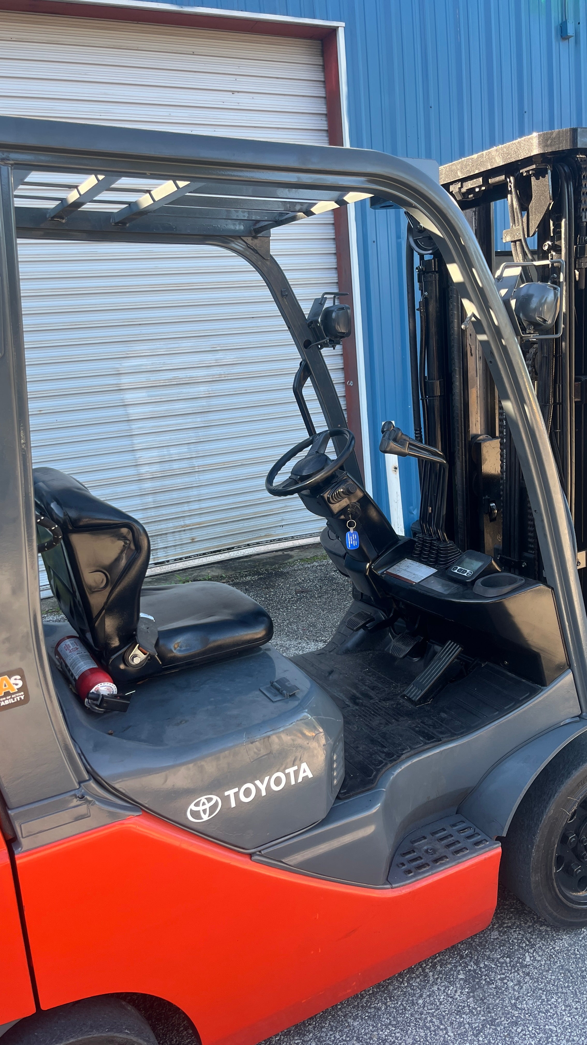 2012 Toyota 8FGCU25 LPG 5000 lb. Forklift w/ Sideshift 189"H