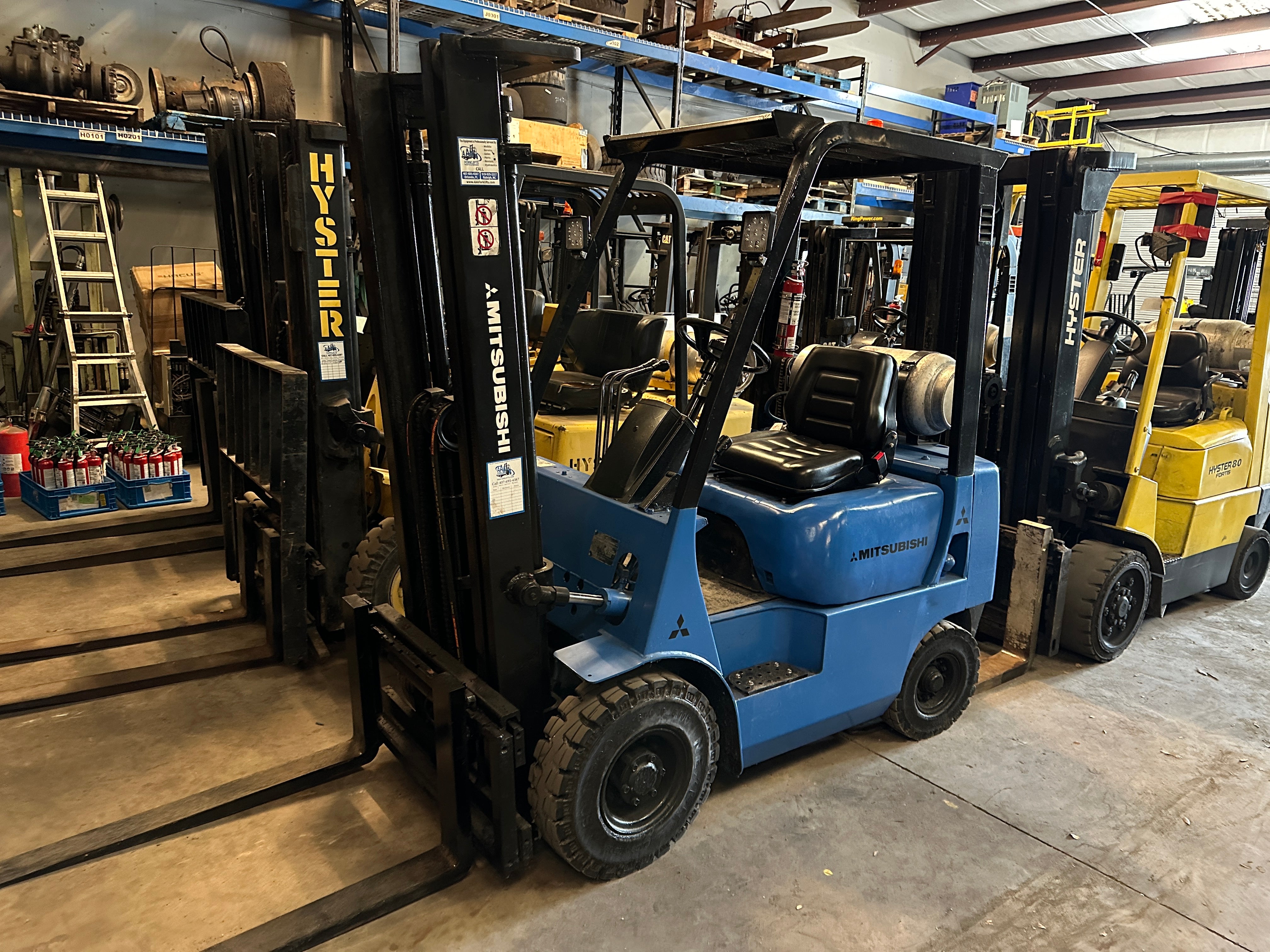 Mitsubishi FG15 3000 lb. LPG Forklift w/ Sideshift & Solid Pneumatic 187"H