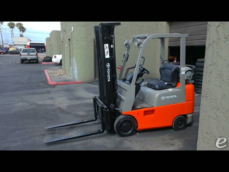 2006 Toyota 7FGCU18 LPG 3500 lb. Forklift w/ Sideshift 189"H