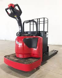Raymond 8410 6000lb. Electric Ride-On Pallet Jack NEW BATTERIES