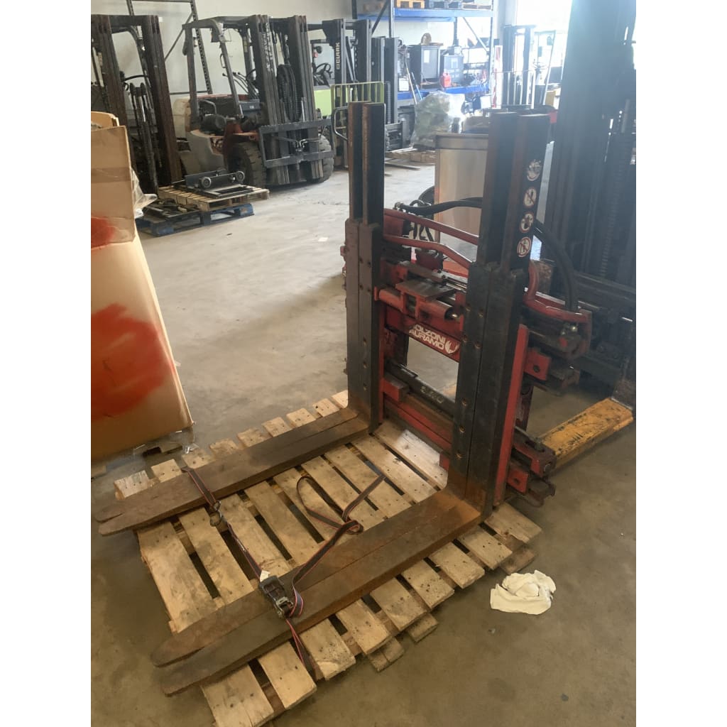 Rightline RF50C Rotating Fork Clamp Forklift Attachment Class III 3 - Attachments