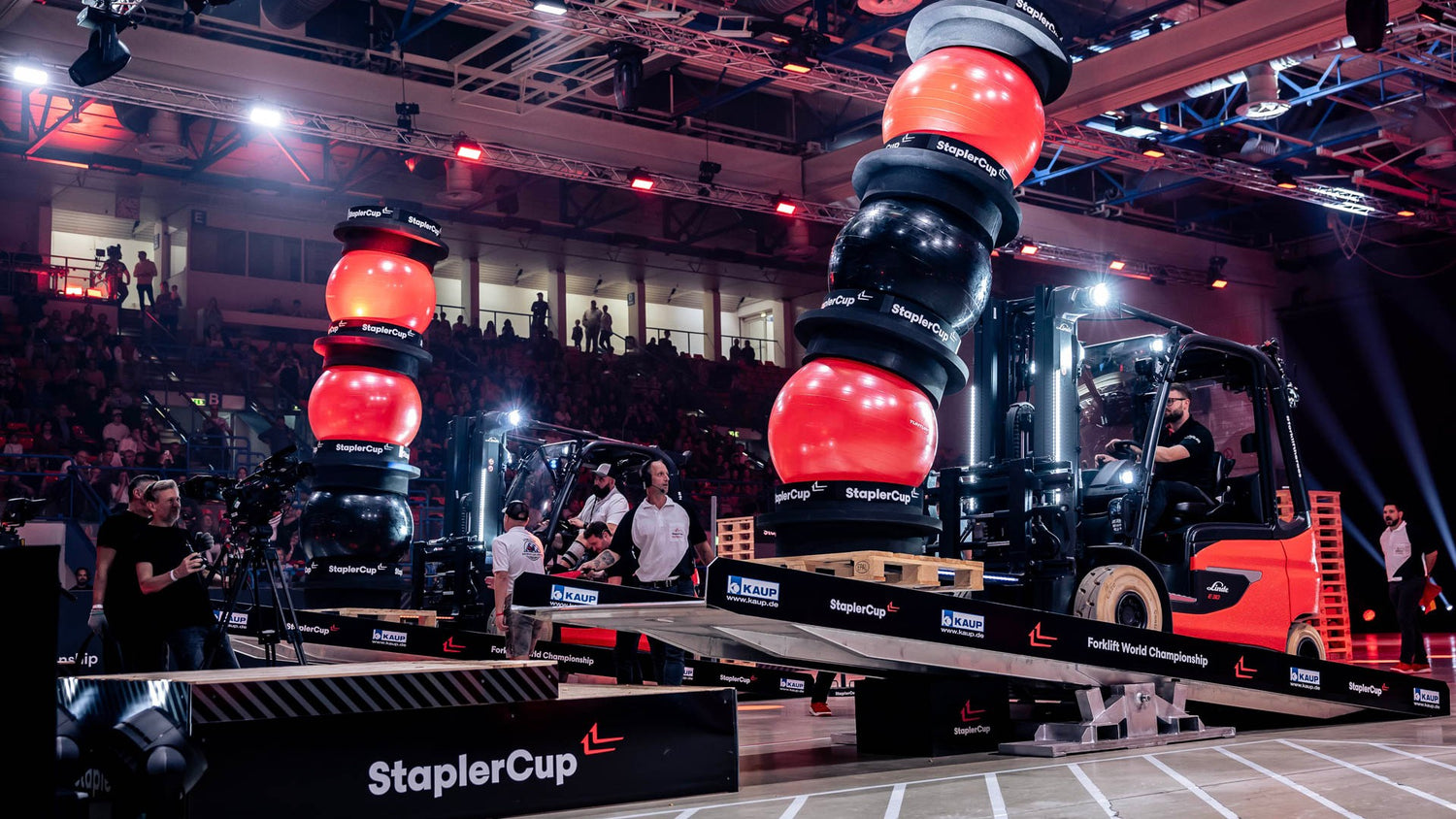 Forklift Racing: Germany’s Reign Under Pressure at the Stapler Cup