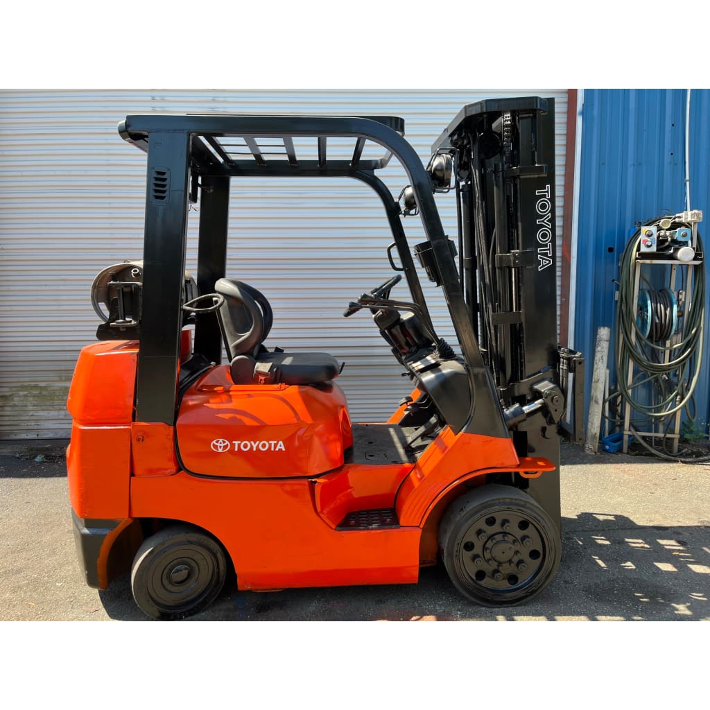 Toyota 7FGU25 Forklift: Specs, Dimensions, Manuals