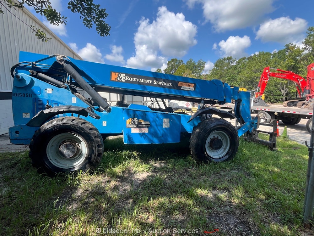 2015 Genie GTH1056 10,000 lb. Diesel 4WD Telehandler Forklift 56ft Boom Lull