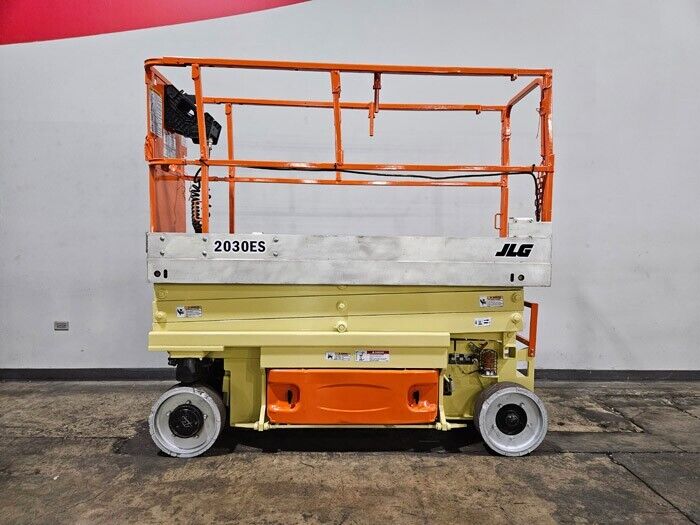 JLG 2030ES Electric Scissor Lift 20ft. Manlift Aerial Work Platform